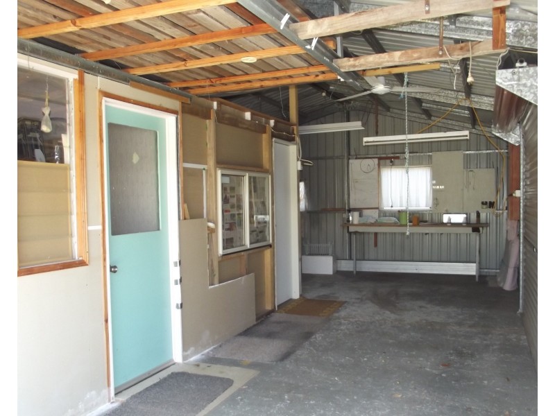 36 Gregory Street, Buxton QLD 4660