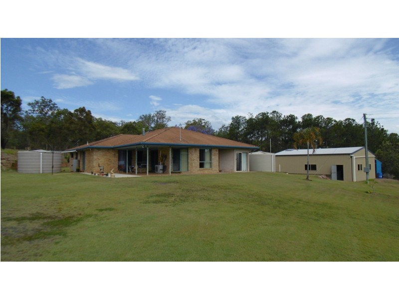 200 Rainbows Road, South Isis QLD 4660