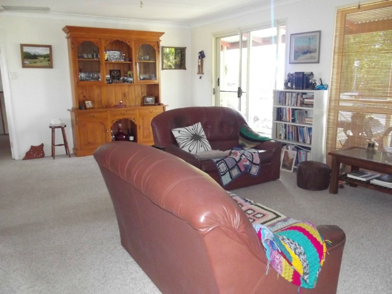 48 Fenwicks Road, Biggenden QLD 4621