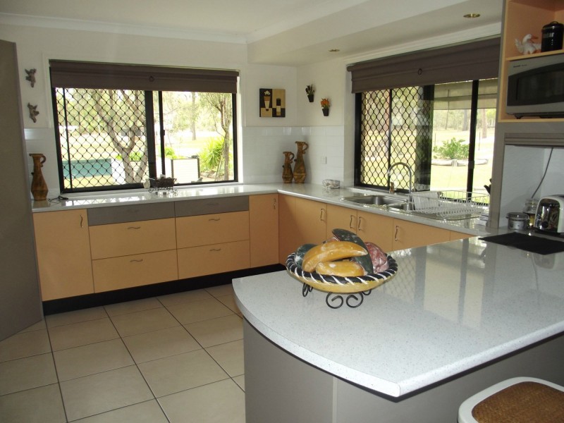 3 Talinga Court, Redridge QLD 4660