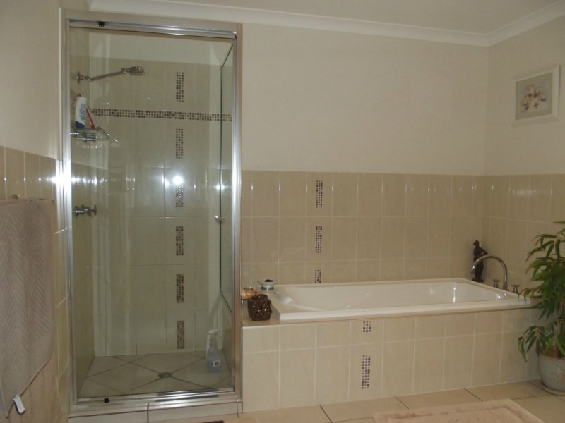 3 Talinga Court, Redridge QLD 4660