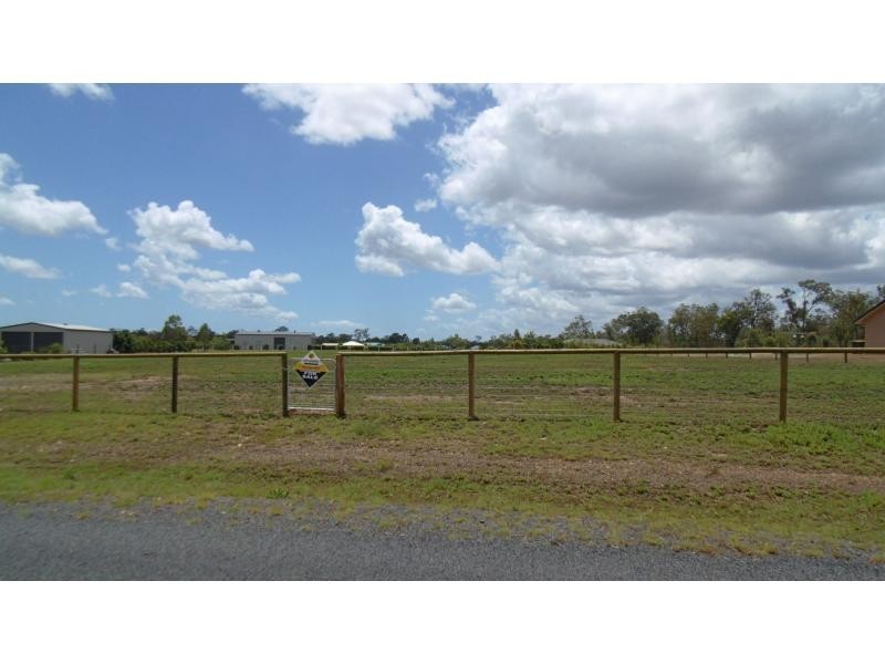 33 One World Drive, Childers, Redridge QLD 4660