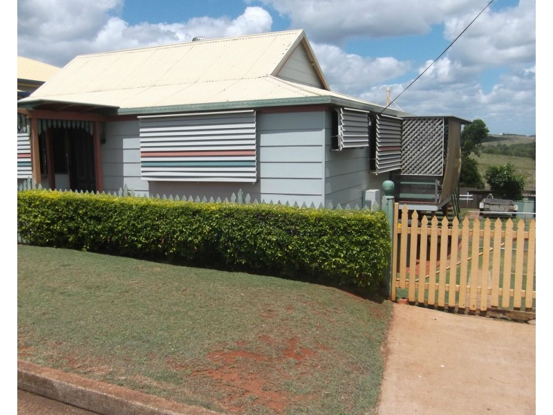 24 Ridgway Street, Childers QLD 4660