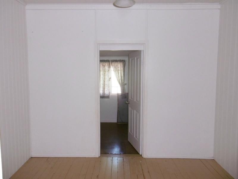 4 Noakes Street, Childers QLD 4660