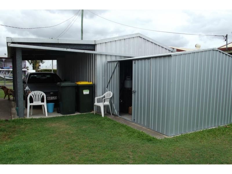 8 Moller Street, Buxton QLD 4660