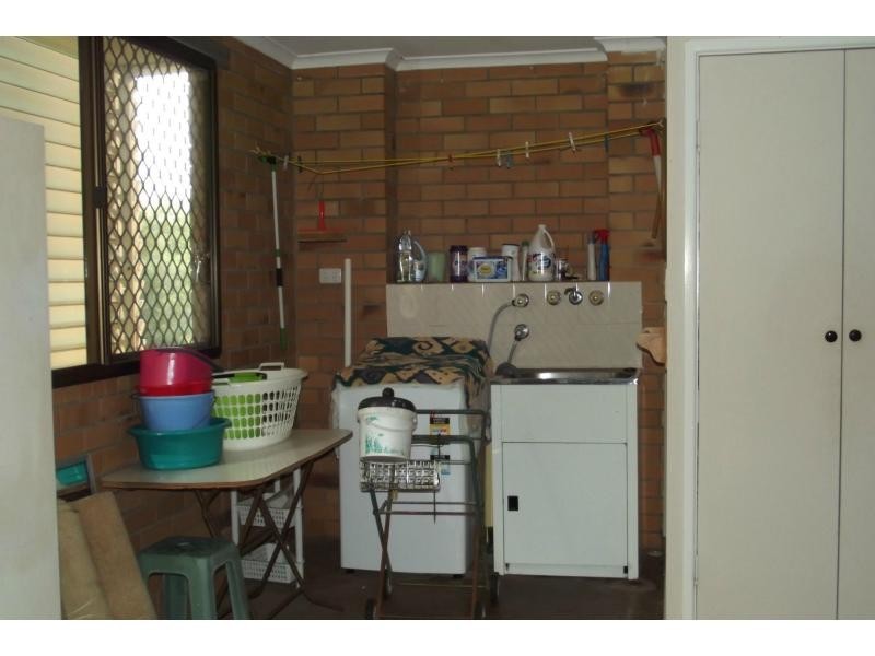 15 Cevn Street, Childers QLD 4660