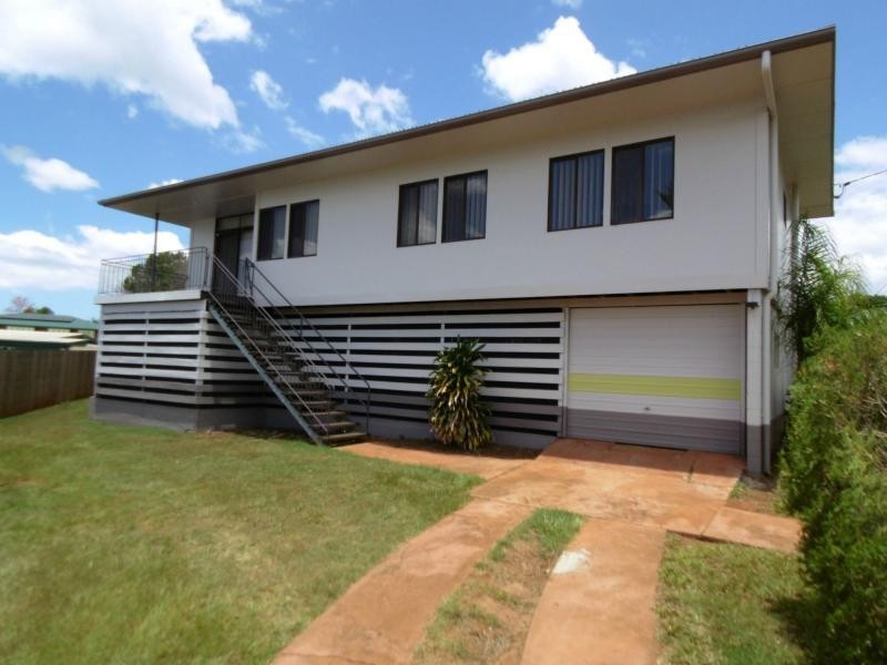 13 Lord Street, Childers QLD 4660