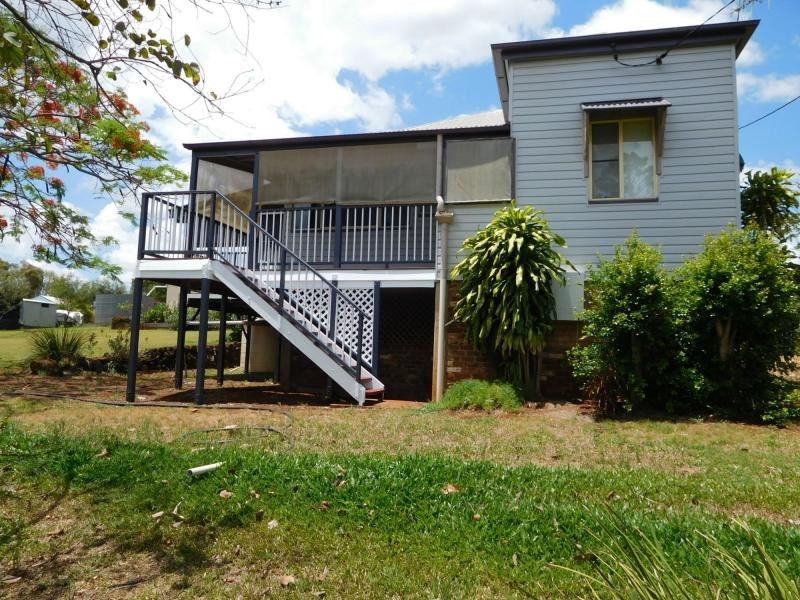 16 Queen Street St, Cordalba QLD 4660