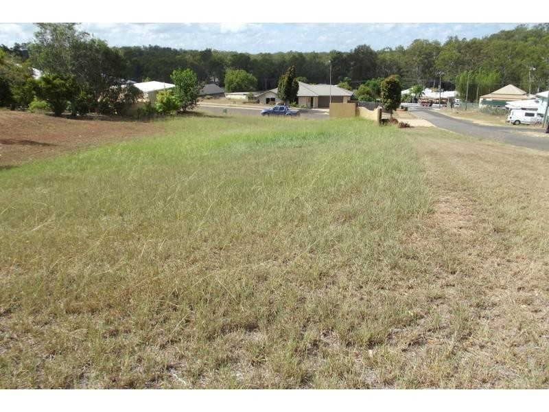 8 Bodalla Street, Apple Tree Creek QLD 4660