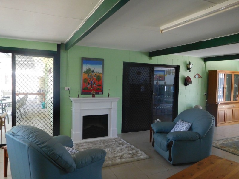 11 Sunrise St St, Degilbo QLD 4621