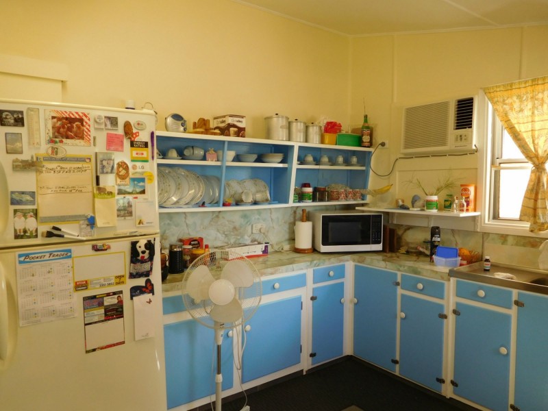 16 West Street, Childers QLD 4660