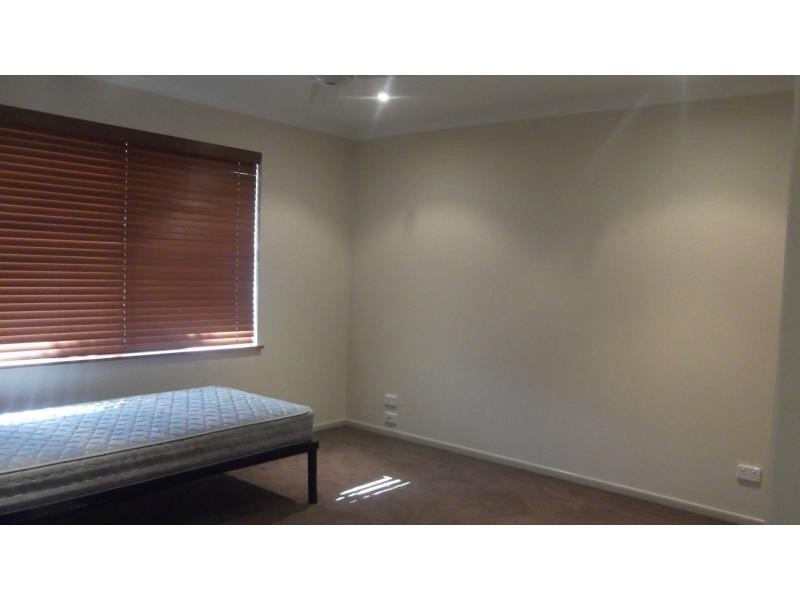 5 Cockatoo Court, Apple Tree Creek QLD 4660
