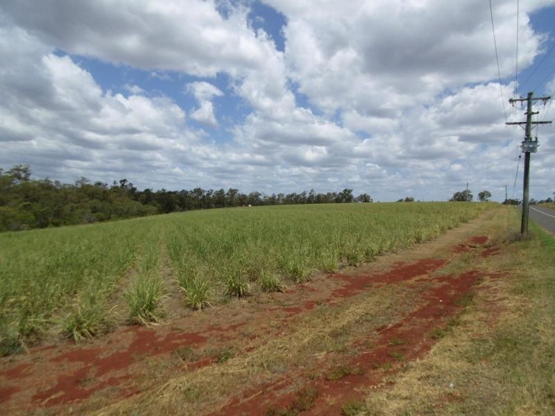 417 & 345 Kevin Livingston Drive, Childers, Isis Central QLD 4660