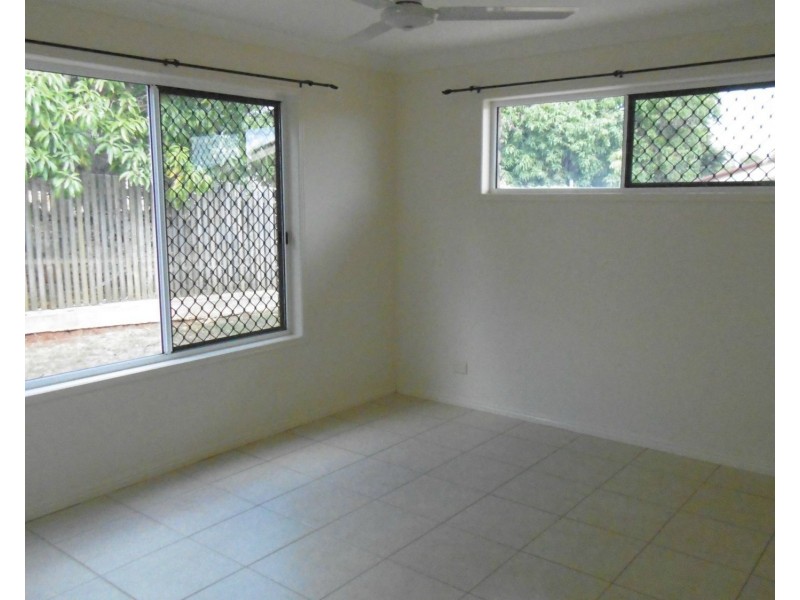 4/22 Hendle Street, Childers QLD 4660