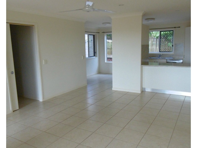 4/22 Hendle Street, Childers QLD 4660