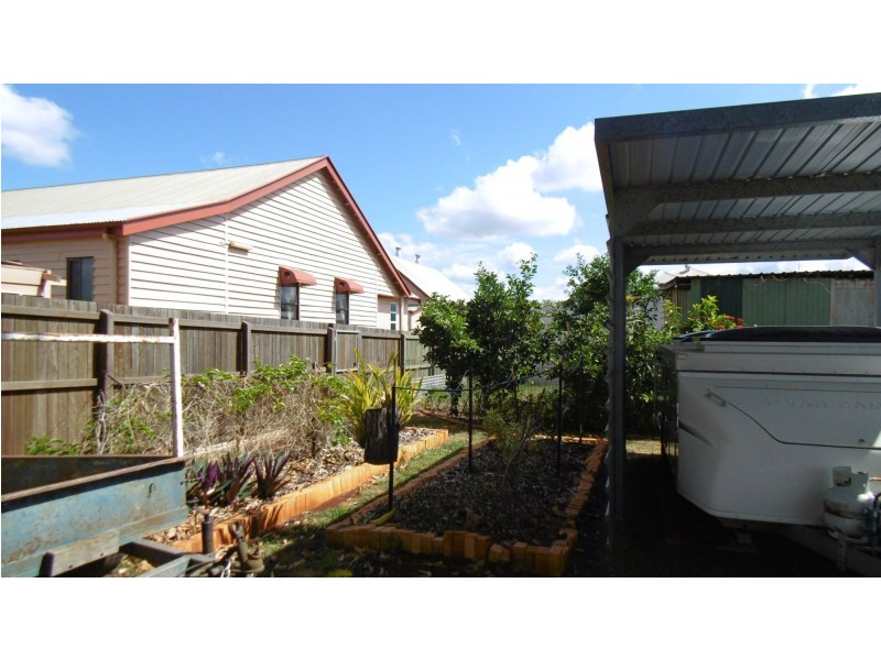 25 Nelson St St, Childers QLD 4660