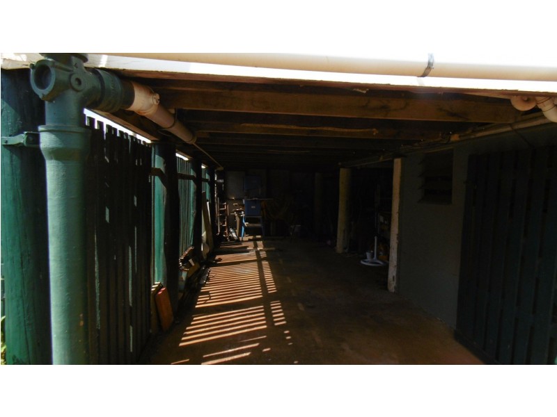 25 Nelson St St, Childers QLD 4660