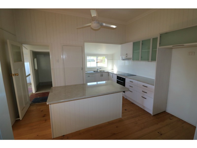 7 Lord Street, Childers QLD 4660