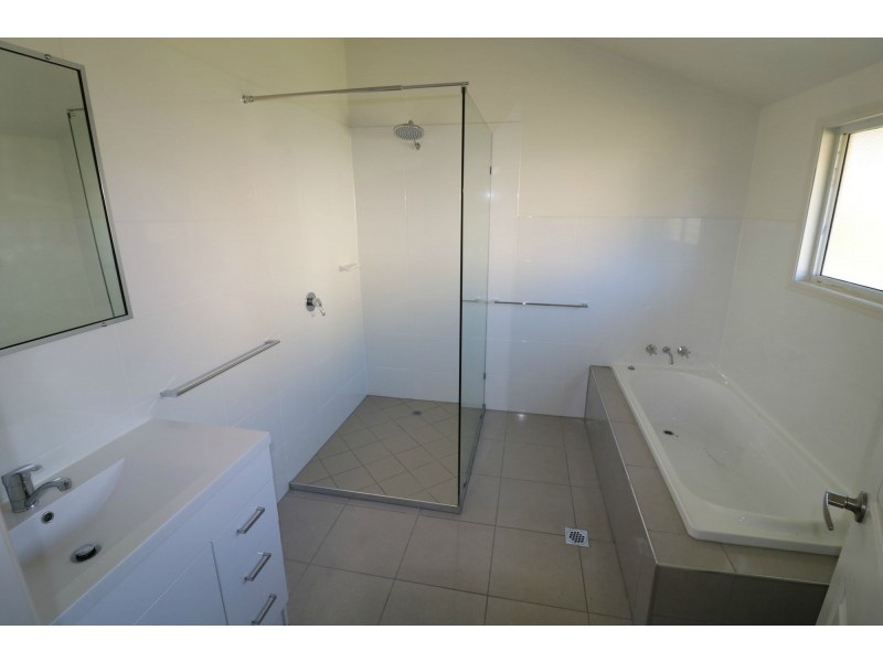 7 Lord Street, Childers QLD 4660