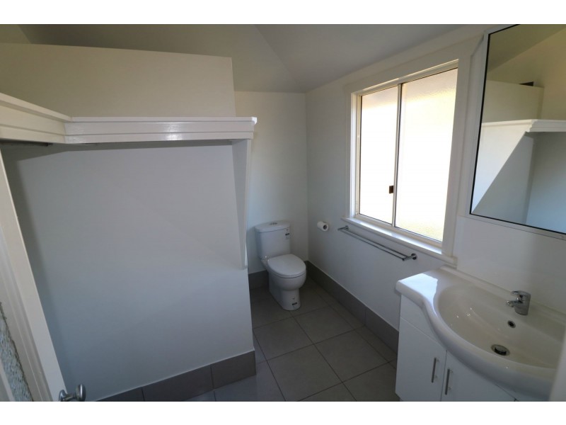 7 Lord Street, Childers QLD 4660