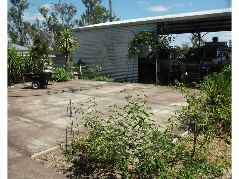 443 Railway Road, Booyal QLD 4671