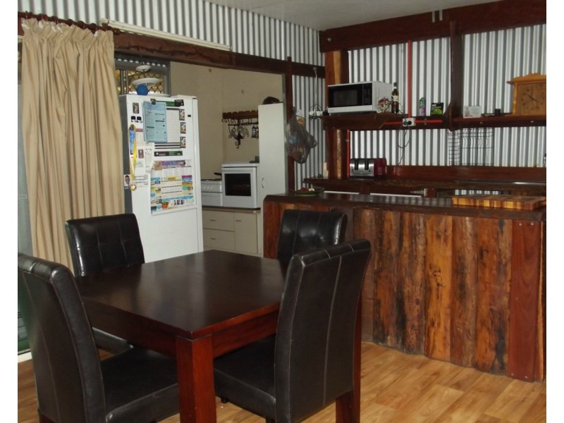 443 Railway Road, Booyal QLD 4671