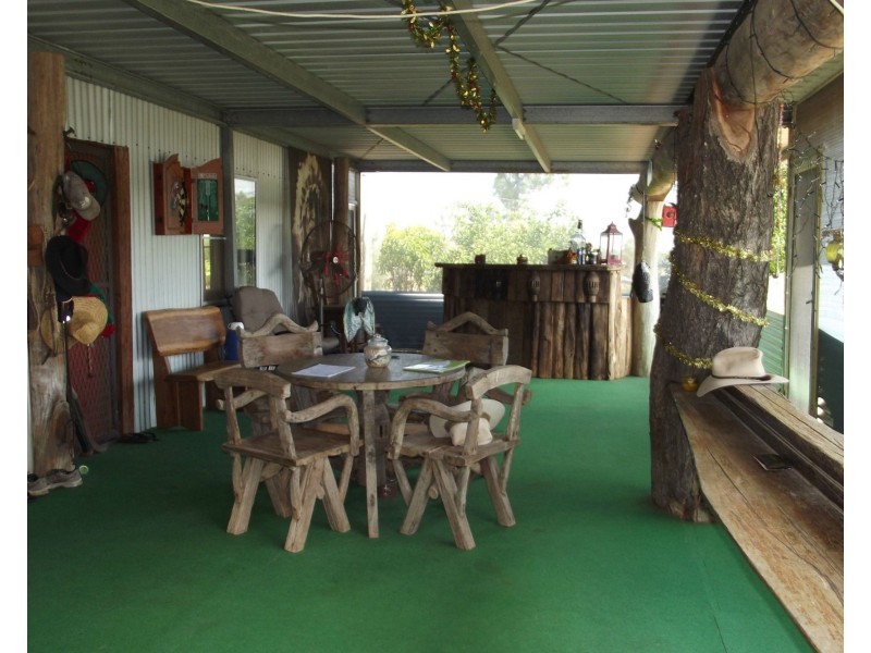 443 Railway Road, Booyal QLD 4671