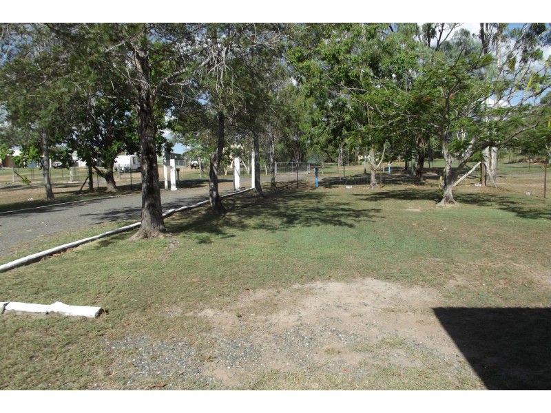 14 Queen Street, Dallarnil QLD 4621