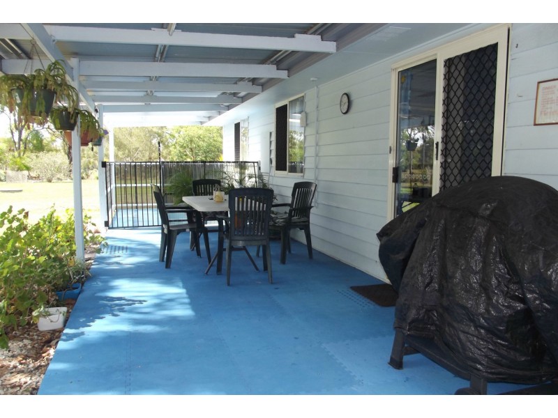 14 Queen Street, Dallarnil QLD 4621