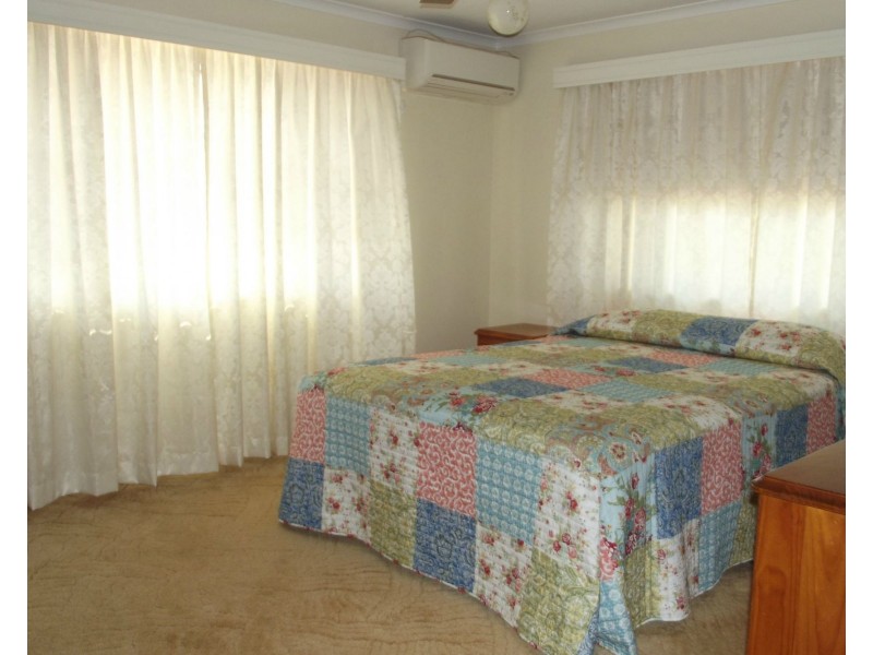 6 Keeley Street, Childers QLD 4660