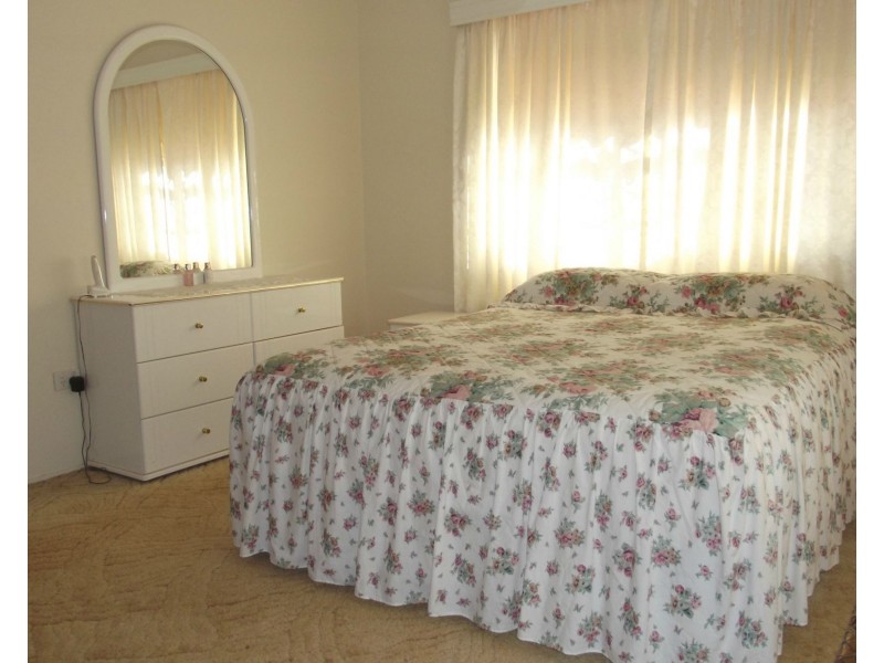 6 Keeley Street, Childers QLD 4660