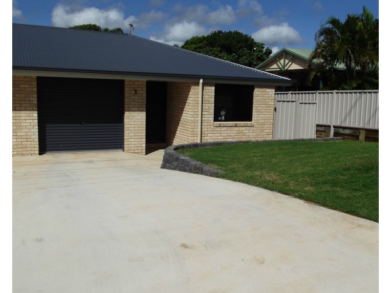 2A Mungomery Street, Childers QLD 4660