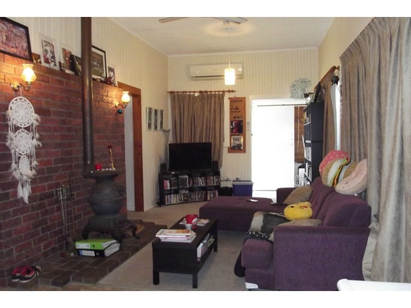 5 Pizzey Street, Childers QLD 4660