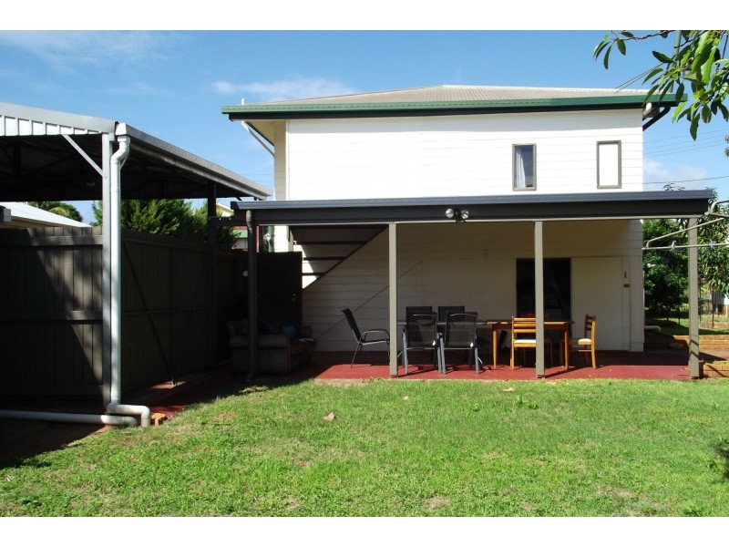 5 Pizzey Street, Childers QLD 4660