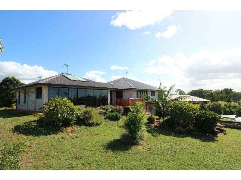 110 Old Creek Road, Childers QLD 4660