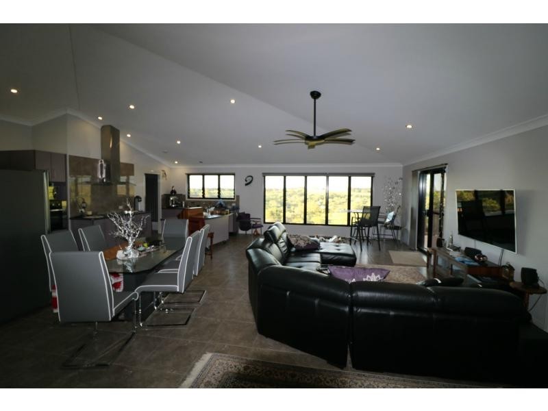 110 Old Creek Road, Childers QLD 4660