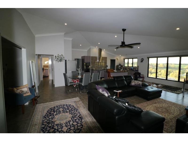 110 Old Creek Road, Childers QLD 4660
