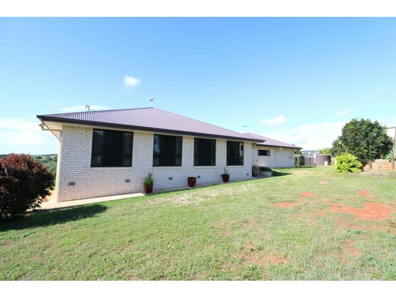 110 Old Creek Road, Childers QLD 4660