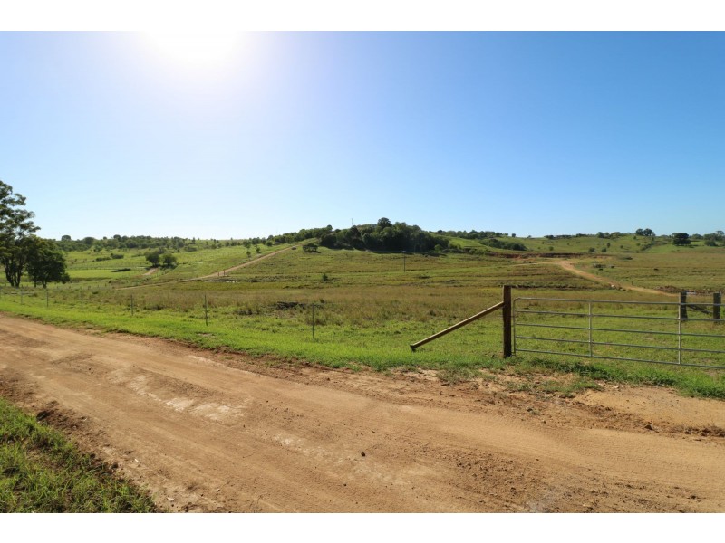 2 Clarkes Road, North Isis QLD 4660