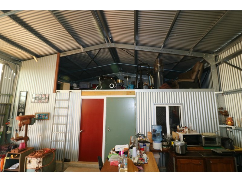 2 Clarkes Road, North Isis QLD 4660