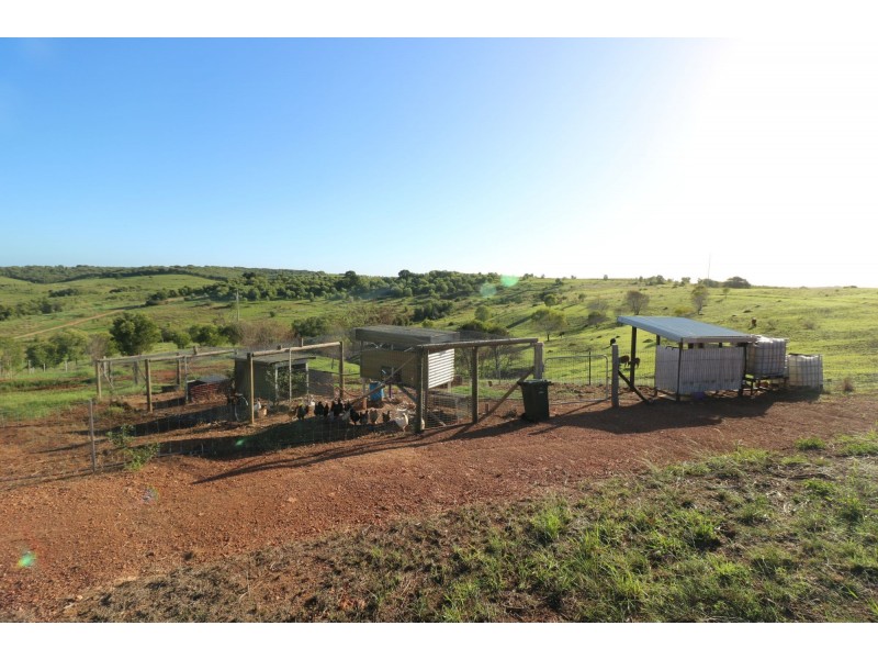 2 Clarkes Road, North Isis QLD 4660