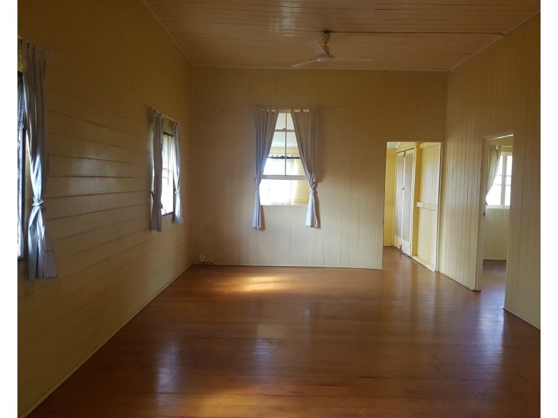 26 North Street, Childers QLD 4660