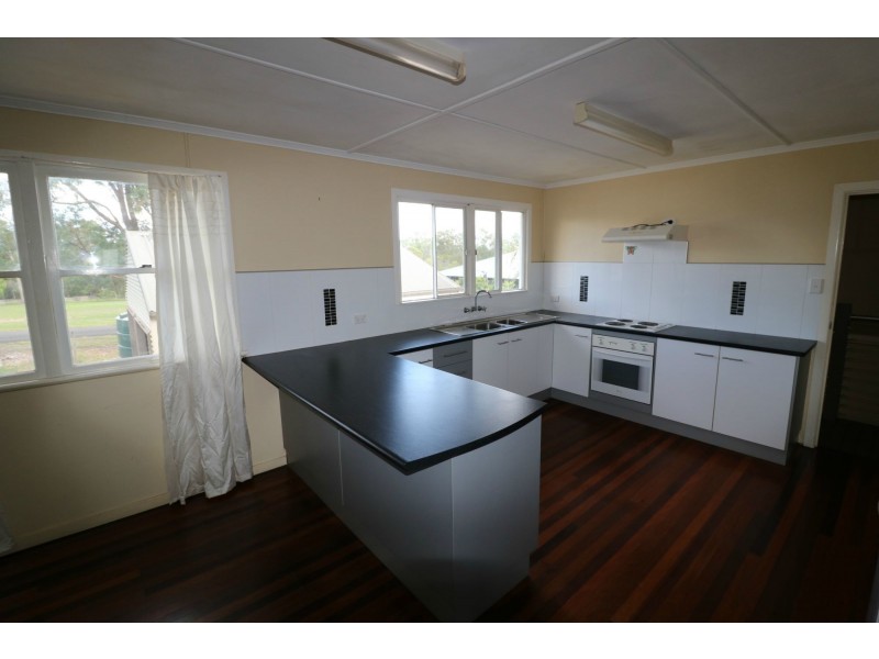 3 Jensen Street, Cordalba QLD 4660