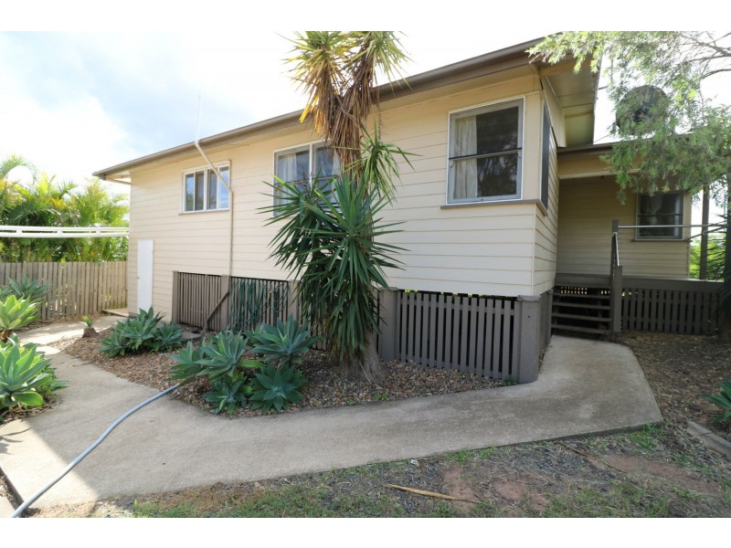 3 Jensen Street, Cordalba QLD 4660