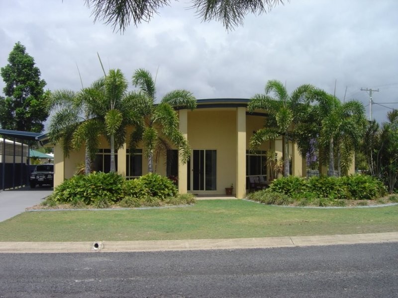 9 Wattle Street, Woodgate QLD 4660