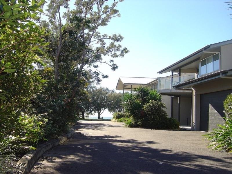 4/139 ESPLANADE Street, Woodgate QLD 4660