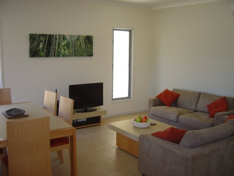 Villa Villa 20/151 Esplanade Street, Woodgate QLD 4660