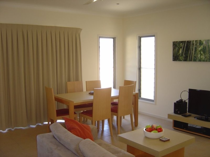 Villa Villa 20/151 Esplanade Street, Woodgate QLD 4660