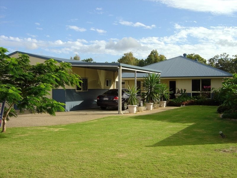 15 Grevillea Court, Woodgate QLD 4660