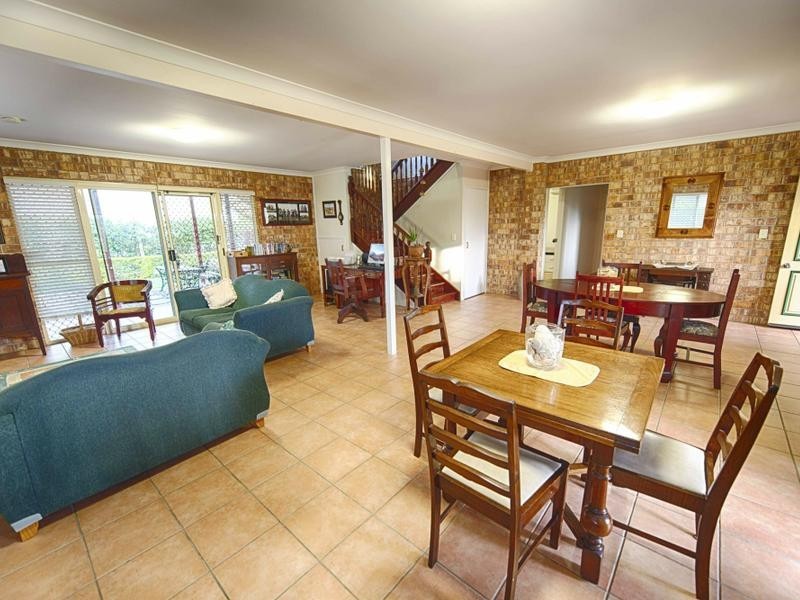 7 Snapper Court, Woodgate QLD 4660